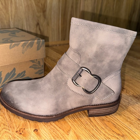 NEW Sofft Brie ankle boot, Rock grey. Size  7.5 - Picture 6 of 11